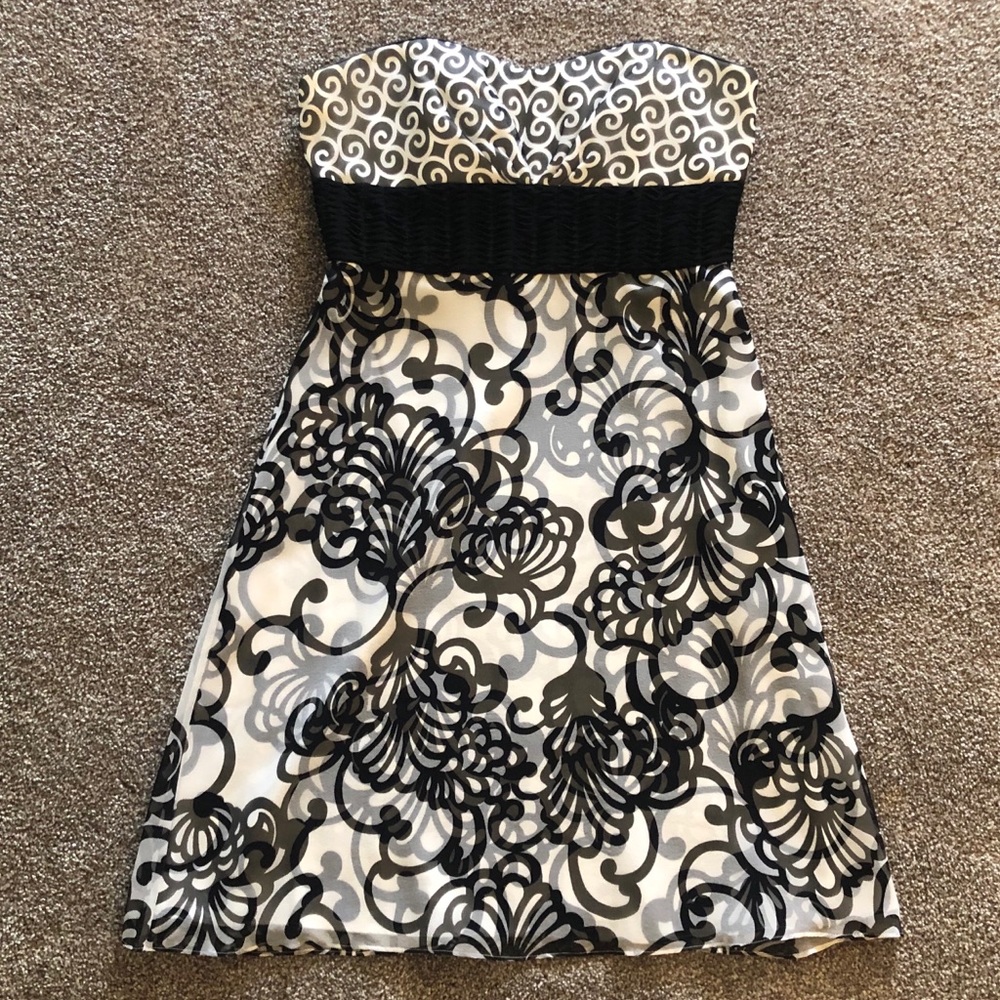 WHBM strapless A-line sweetheart neck dress